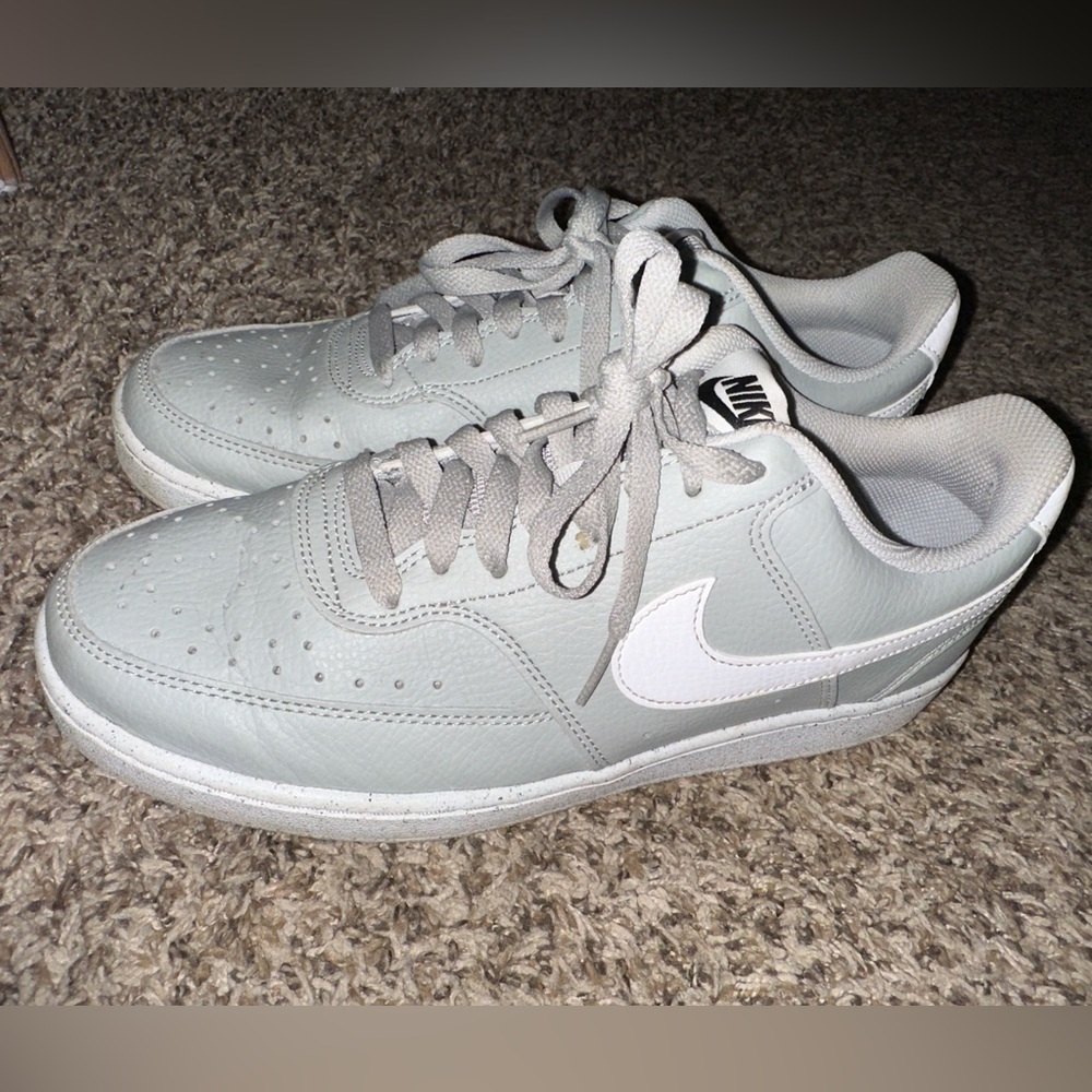 Nike Court Vision Shoes. Mens 8.5. Grey & White.